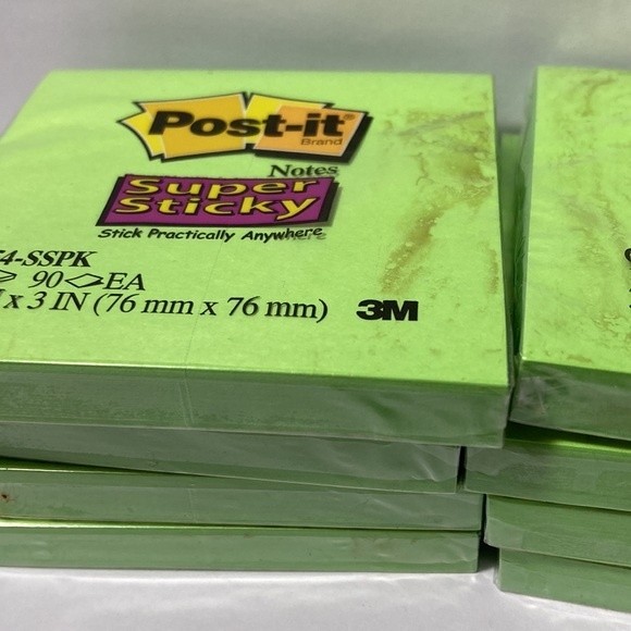 Post It Notes Super Sticky Neon Green 8 Packs - Picture 5 of 8